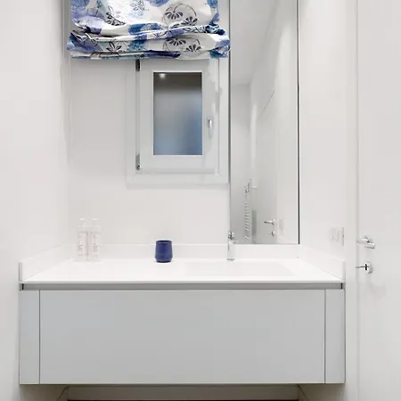 Caldarese With Balcony By Wonderful Italy * Bolonya