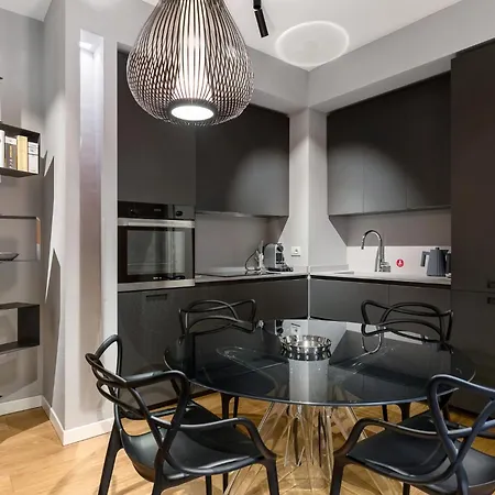 Caldarese With Balcony By Wonderful Italy