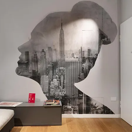 Caldarese With Balcony By Wonderful Italy