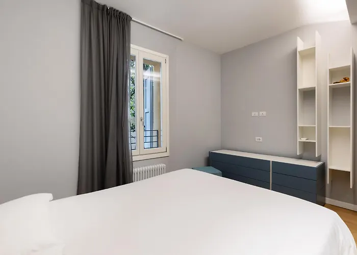 Caldarese With Balcony By Wonderful Italy