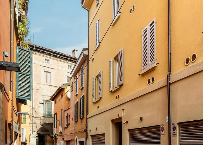 Caldarese With Balcony By Wonderful Italy شقة *