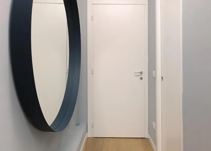 Caldarese With Balcony By Wonderful Italy شقة بولونيا