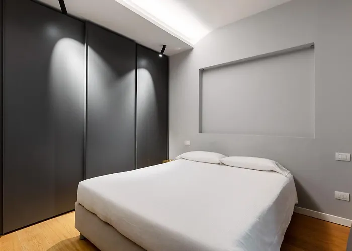 Caldarese With Balcony By Wonderful Italy * بولونيا